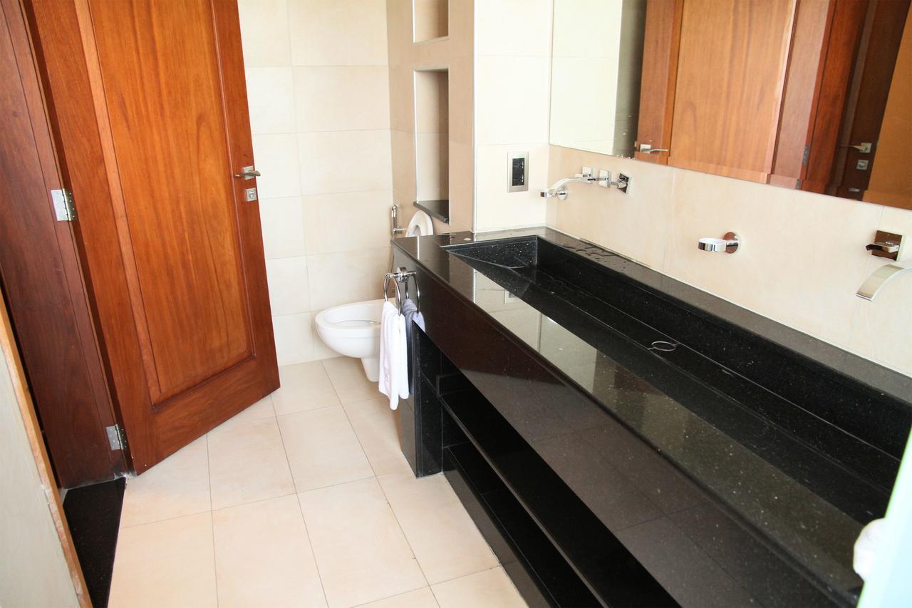 Speke Apartments Wampewo Kampala Exterior foto